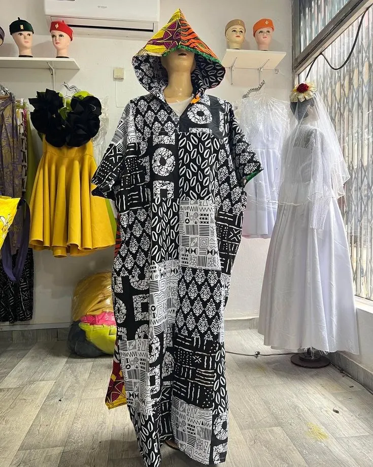 Gallery Photo 1 - Marketplace | African Wear, Bonqnjo, Yaoundé, Cameroon | Clothing, Shoes, & Others 