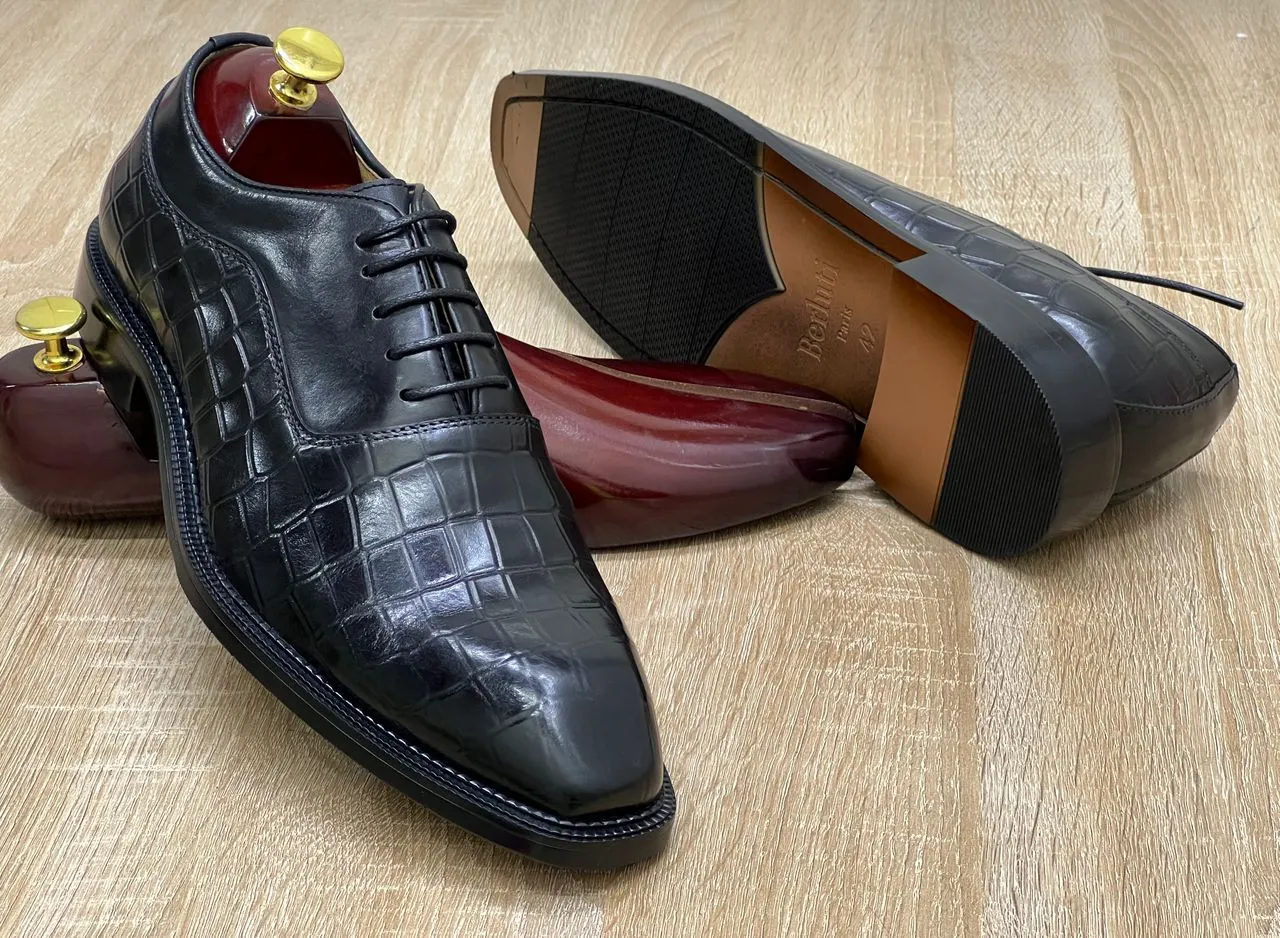 Gallery Photo 3 - Marketplace | Chaussure Homme, Akwa-douche, Douala, Cameroon | Clothing, Shoes, & Others  > Men's shoes