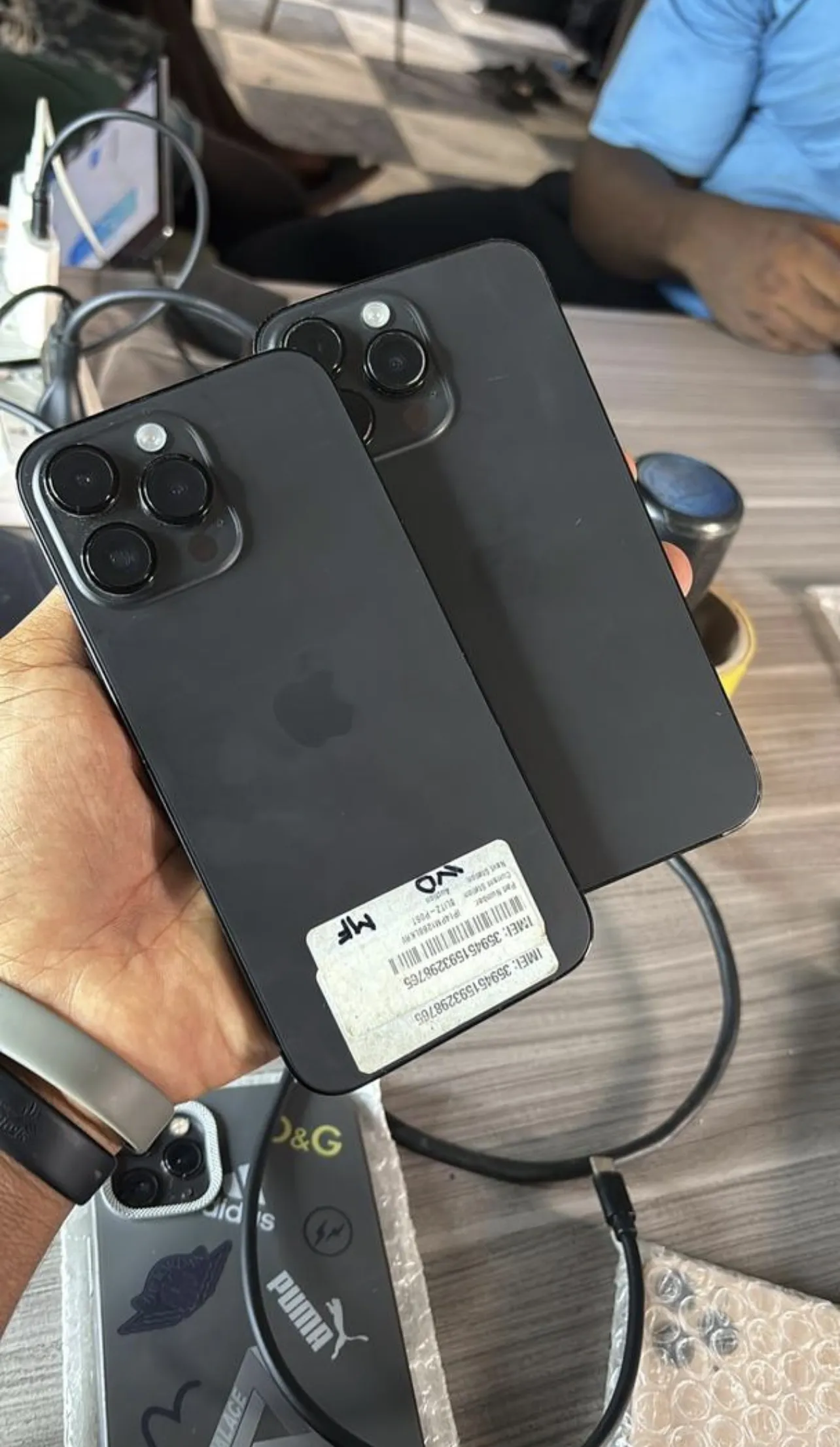 Gallery Photo 2 - Marketplace | Iphone 14 Pro Max, Simbock, Yaoundé, Cameroon | Electronics & Media  > Cell phones & Accessories