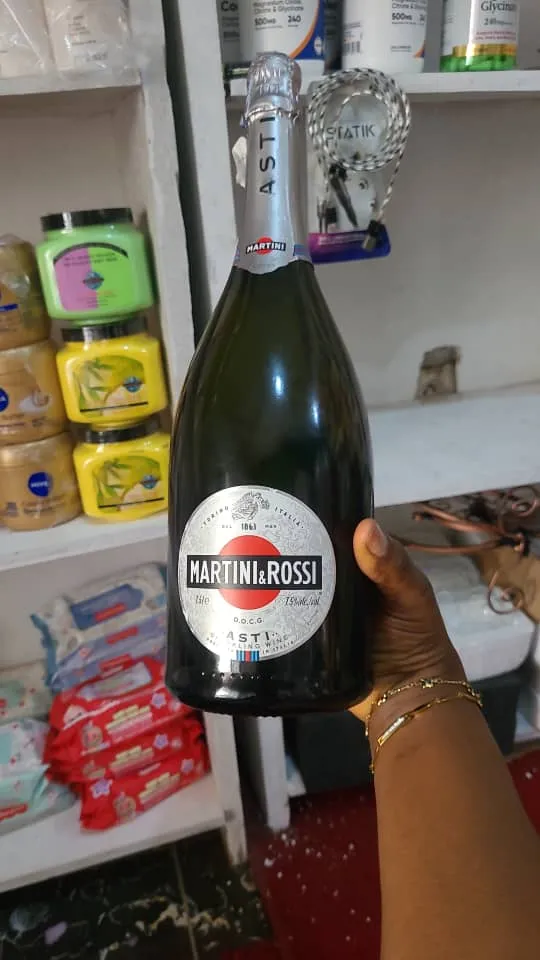 Main Photo - Marketplace | Martini & Rossi Asti Sparkling Wine – Available Now! 🍾, Molyko, Buea, Cameroon | Services & Others  > All Other Items