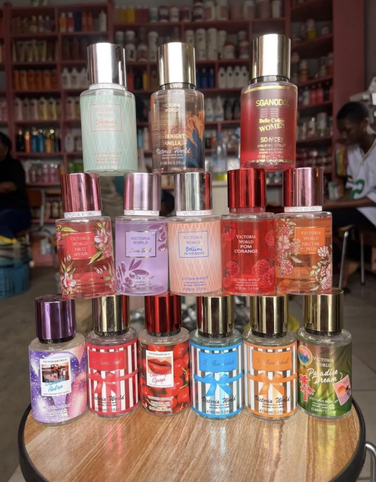 Gallery Photo 3 - Marketplace | Perfume, Damas, Yaoundé, Cameroon | Health & Beauty  > Other Health & Beauty