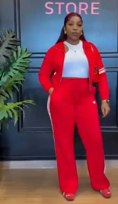 Main Photo - Marketplace | Trendy Two-Piece Tracksuit Set – Now Available! 🔥, Bonduma, Buea, Cameroon | Clothing, Shoes, & Others  > Women's clothing