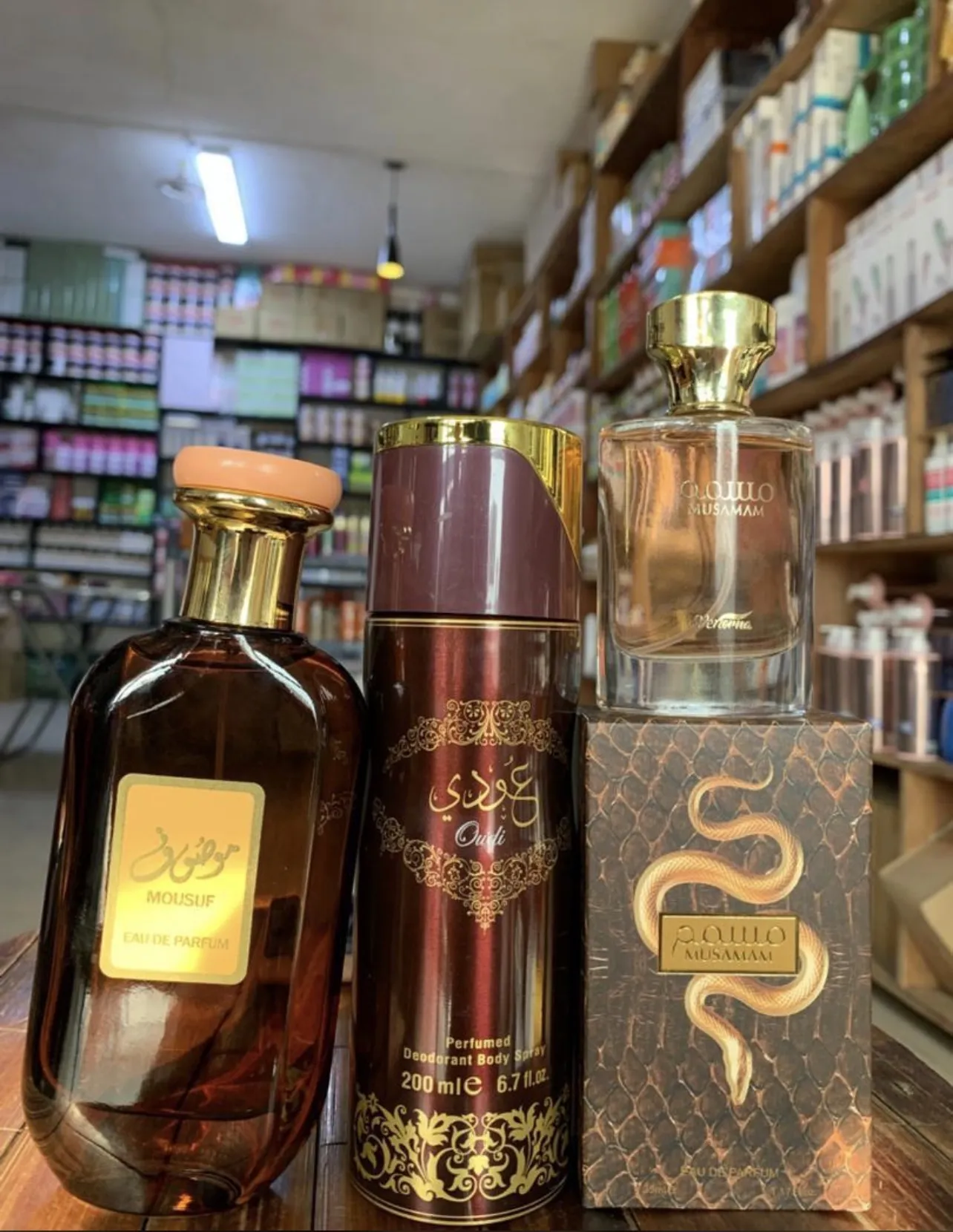 Gallery Photo 1 - Marketplace | Perfume, Biyemassi, Yaoundé, Cameroon | Health & Beauty  > Makeup & Cosmetics