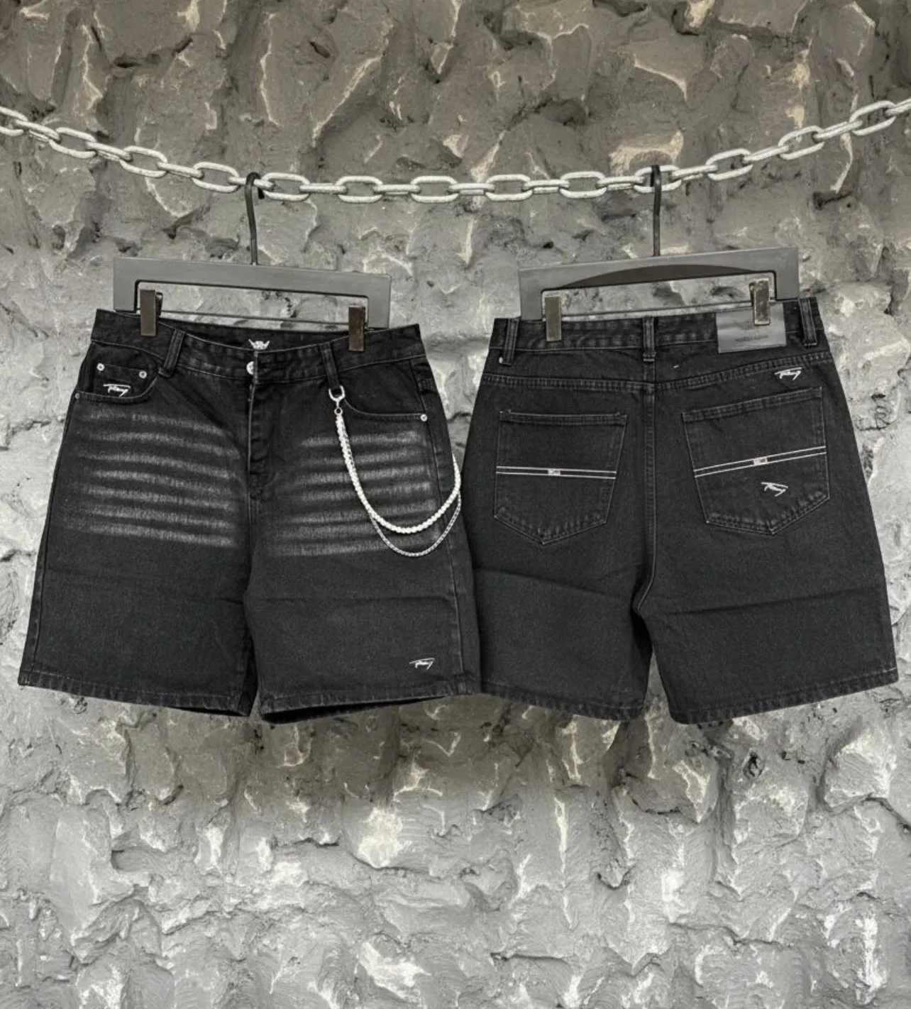 Gallery Photo 2 - Marketplace | Short Trousers, Bastos, Yaoundé, Cameroon | Clothing, Shoes, & Others  > Men's clothing