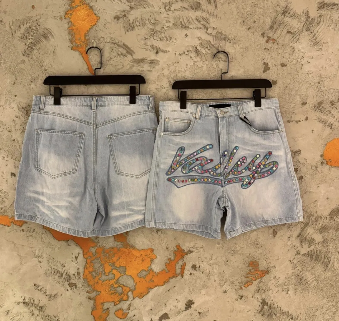 Gallery Photo 1 - Marketplace | Short Trousers, Simbock, Yaoundé, Cameroon | Clothing, Shoes, & Others  > Men's clothing