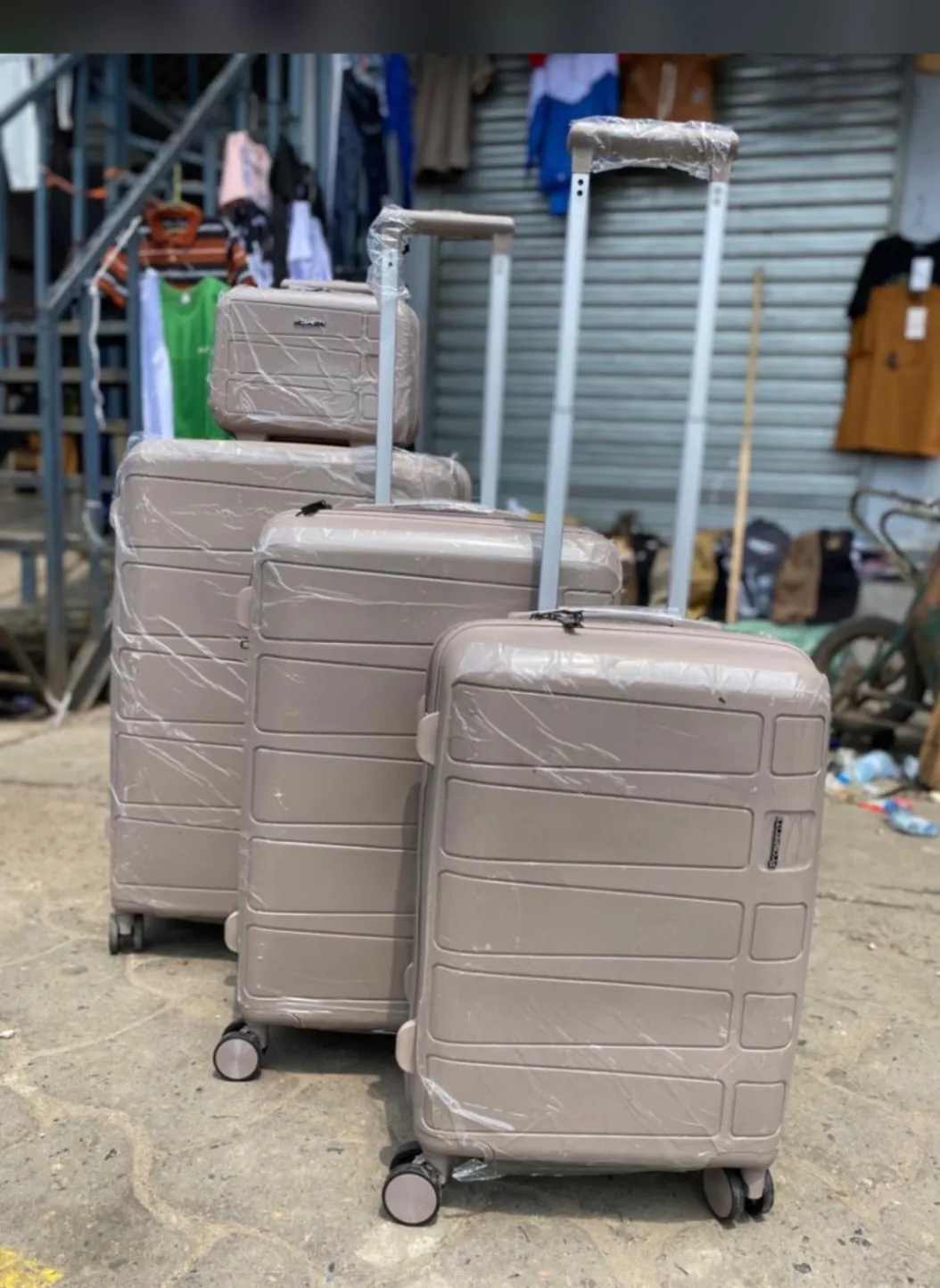 Gallery Photo 1 - Marketplace | Traveling Box, Simbock, Yaoundé, Cameroon | Services & Others  > All Other Items