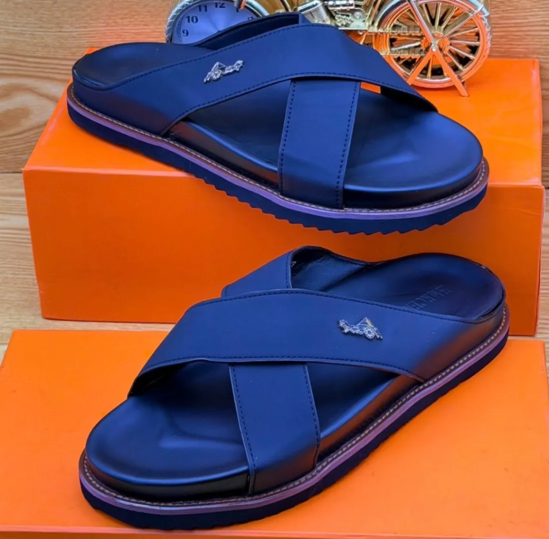 Gallery Photo 7 - Marketplace | Slippers, Biyemassi, Yaoundé, Cameroon | Clothing, Shoes, & Others  > Men's shoes