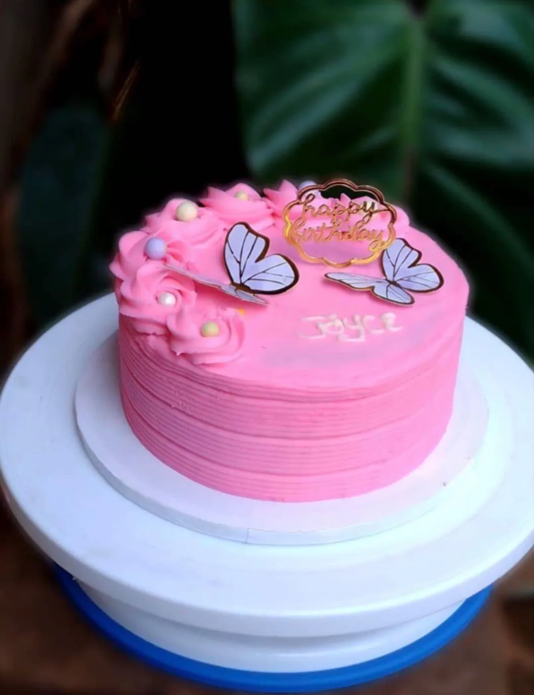 Gallery Photo 3 - Marketplace | Cakes, Biyemassi, Yaoundé, Cameroon | Services & Others  > All Other Items