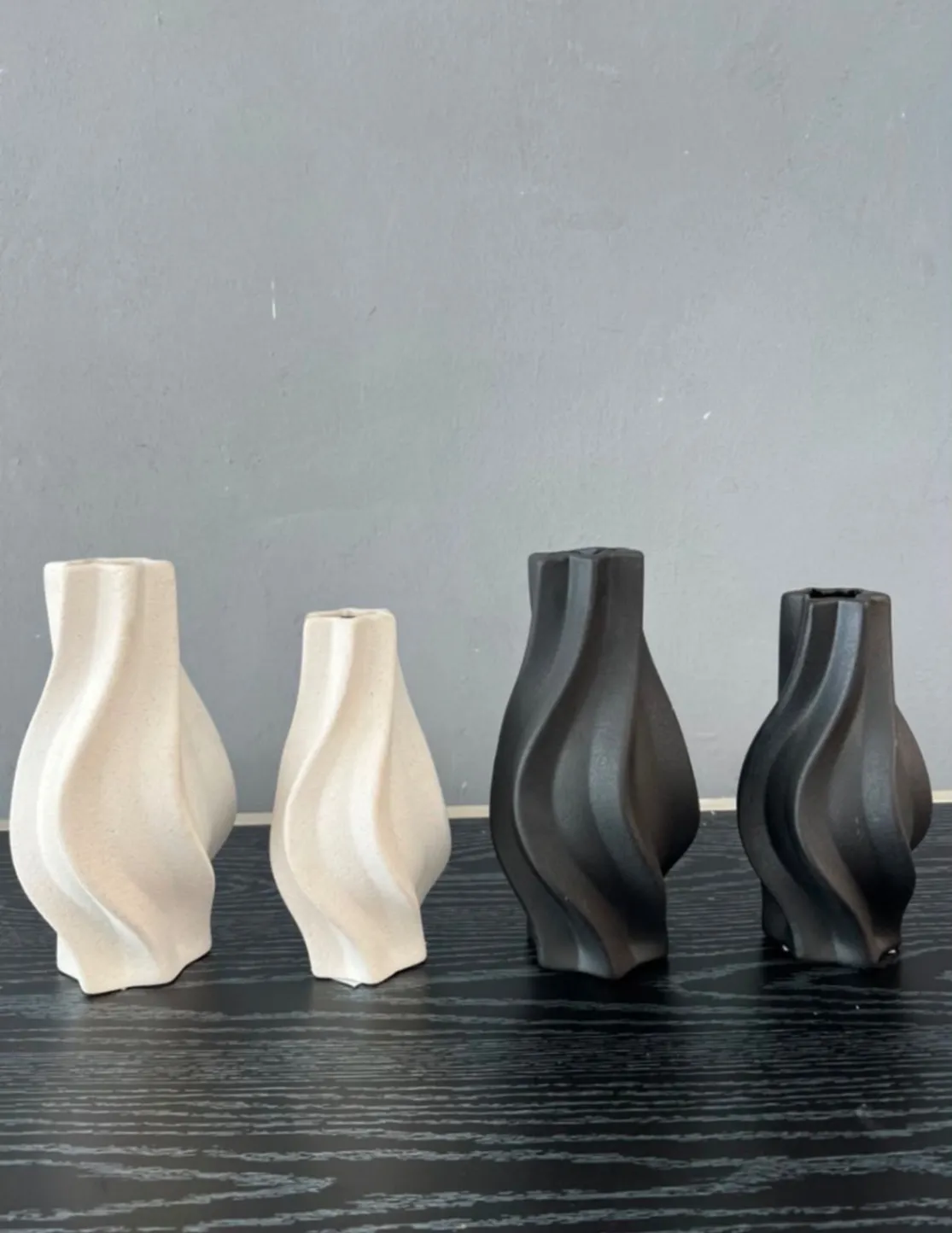 Gallery Photo 1 - Marketplace | Flower Vases, Obili, Yaoundé, Cameroon | Home, Food & Garden  > Home Decor