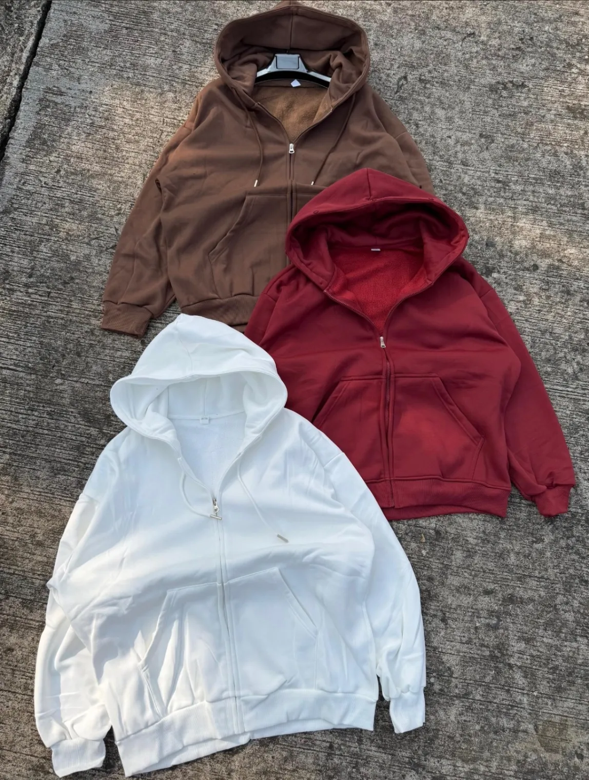 Gallery Photo 2 - Marketplace | Hoodies, Damas, Yaoundé, Cameroon | Clothing, Shoes, & Others  > Men's clothing