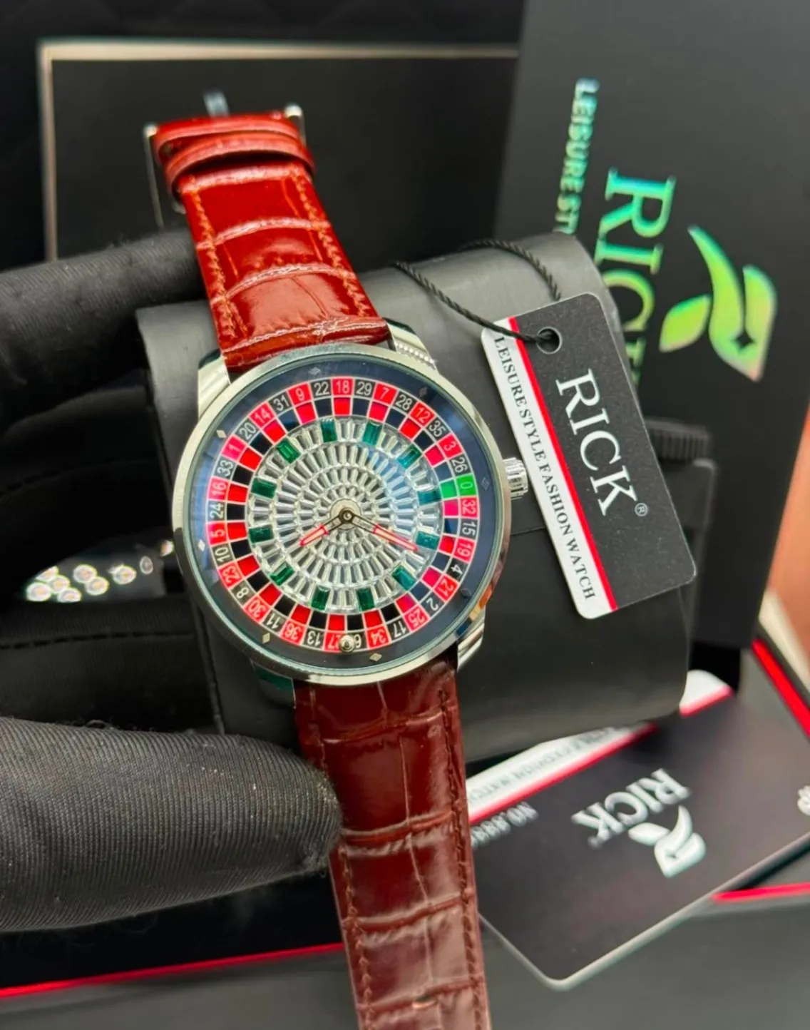 Gallery Photo 4 - Marketplace | Wrist Watches, Biyemassi, Yaoundé, Cameroon | Clothing, Shoes, & Others  > Jewelry & Accessories