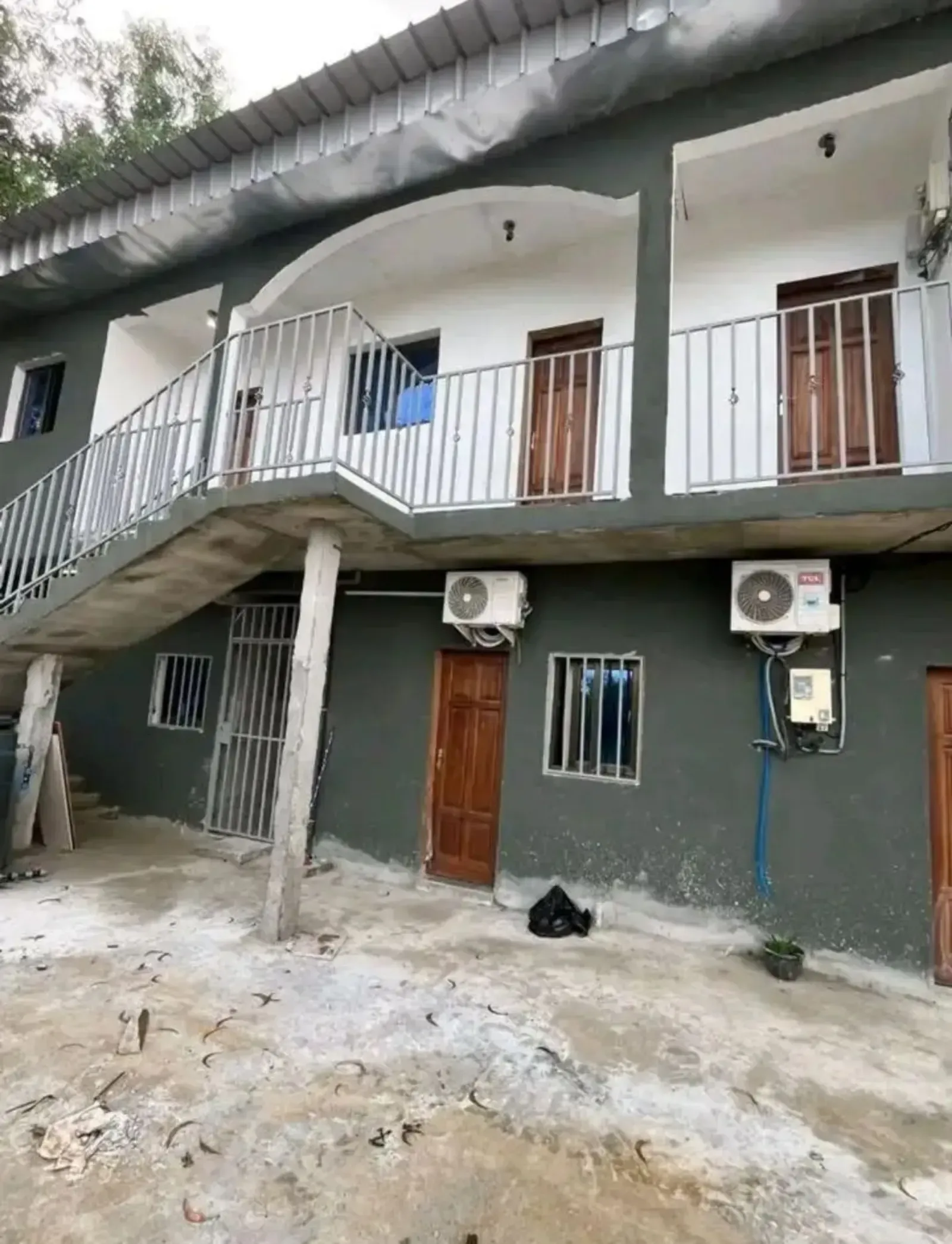 Maison Akanda