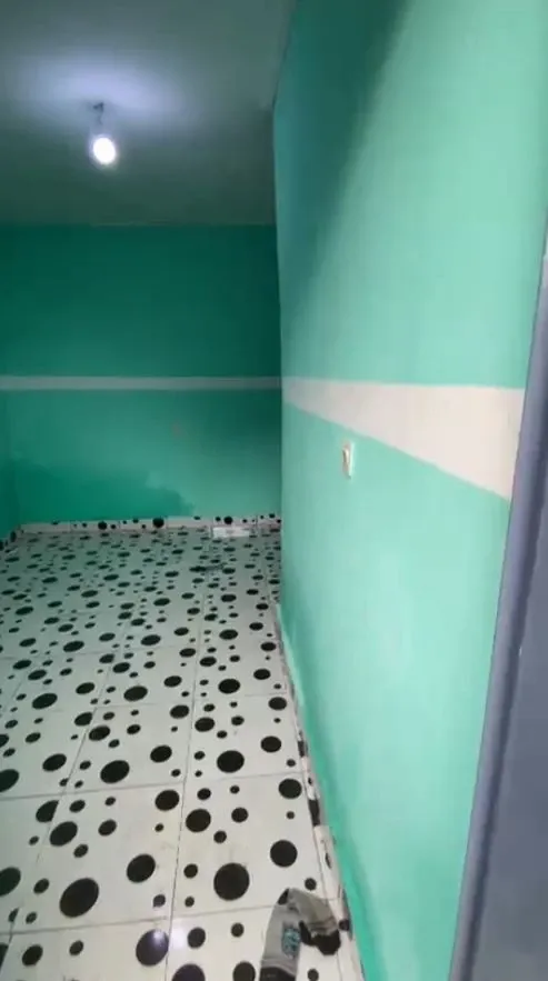 Big Room Available For Rent!